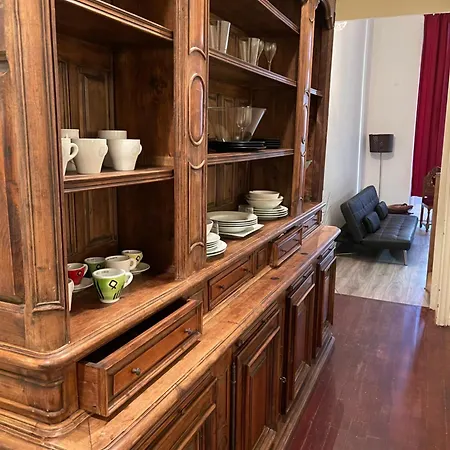 T2 Devise Center Apartment *